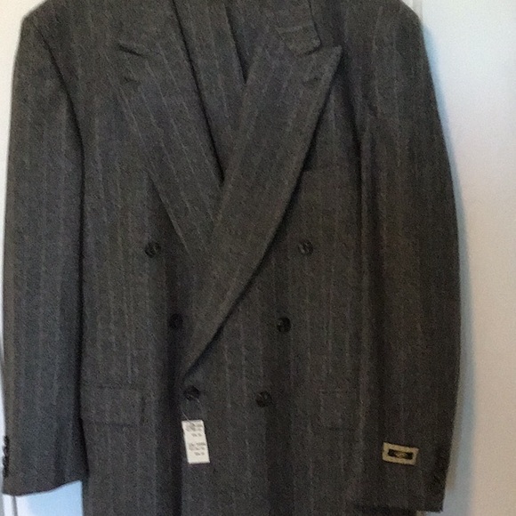 Joseph Abboud Other - Vintage men’s suit NWT gray JOSEPH ABBOUD